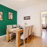 Central Urban Retreat Oasis Free Parking 13Ppl
