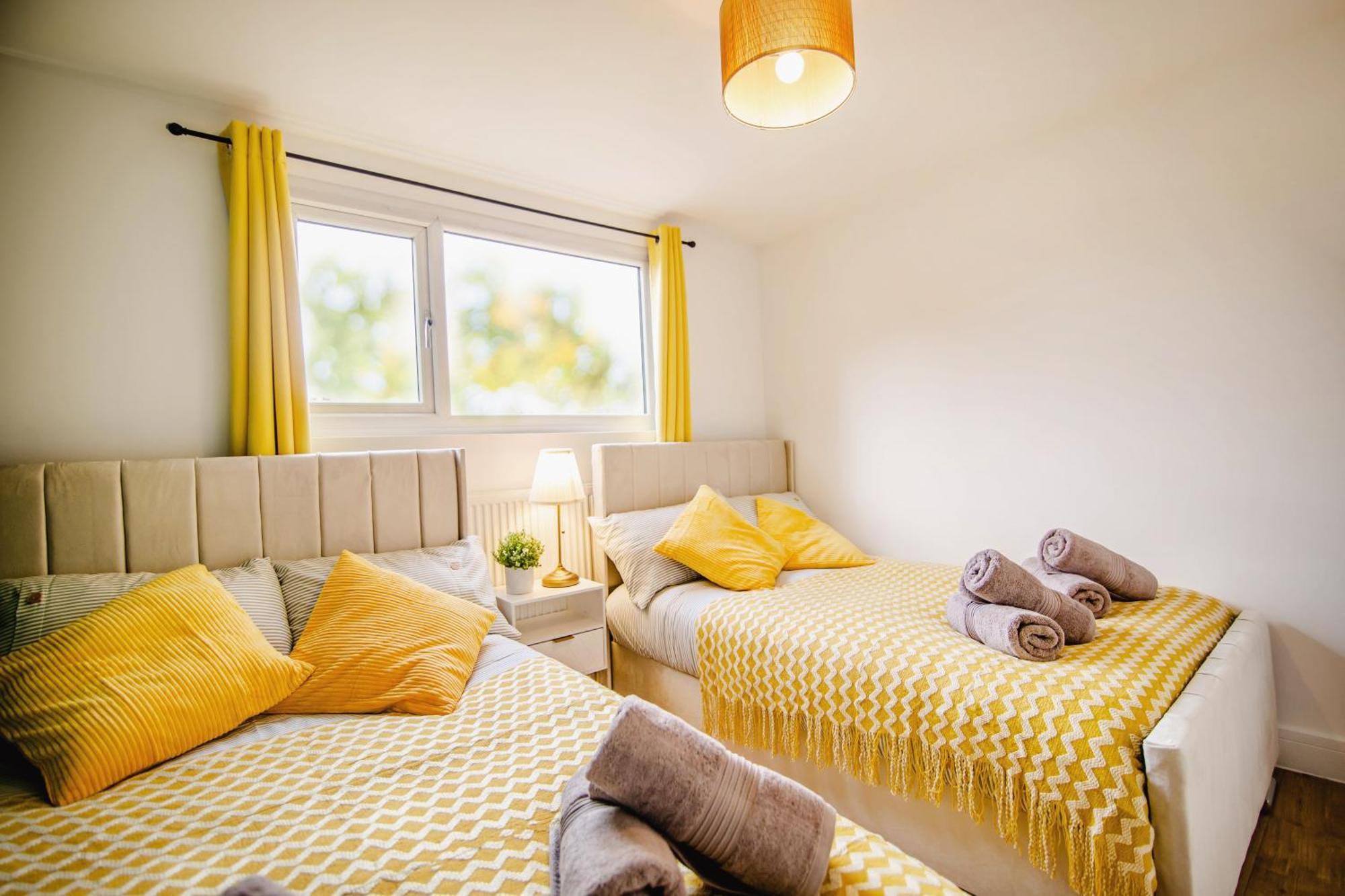 Holiday home Urban Retreat Oasis Free Parking 13ppl