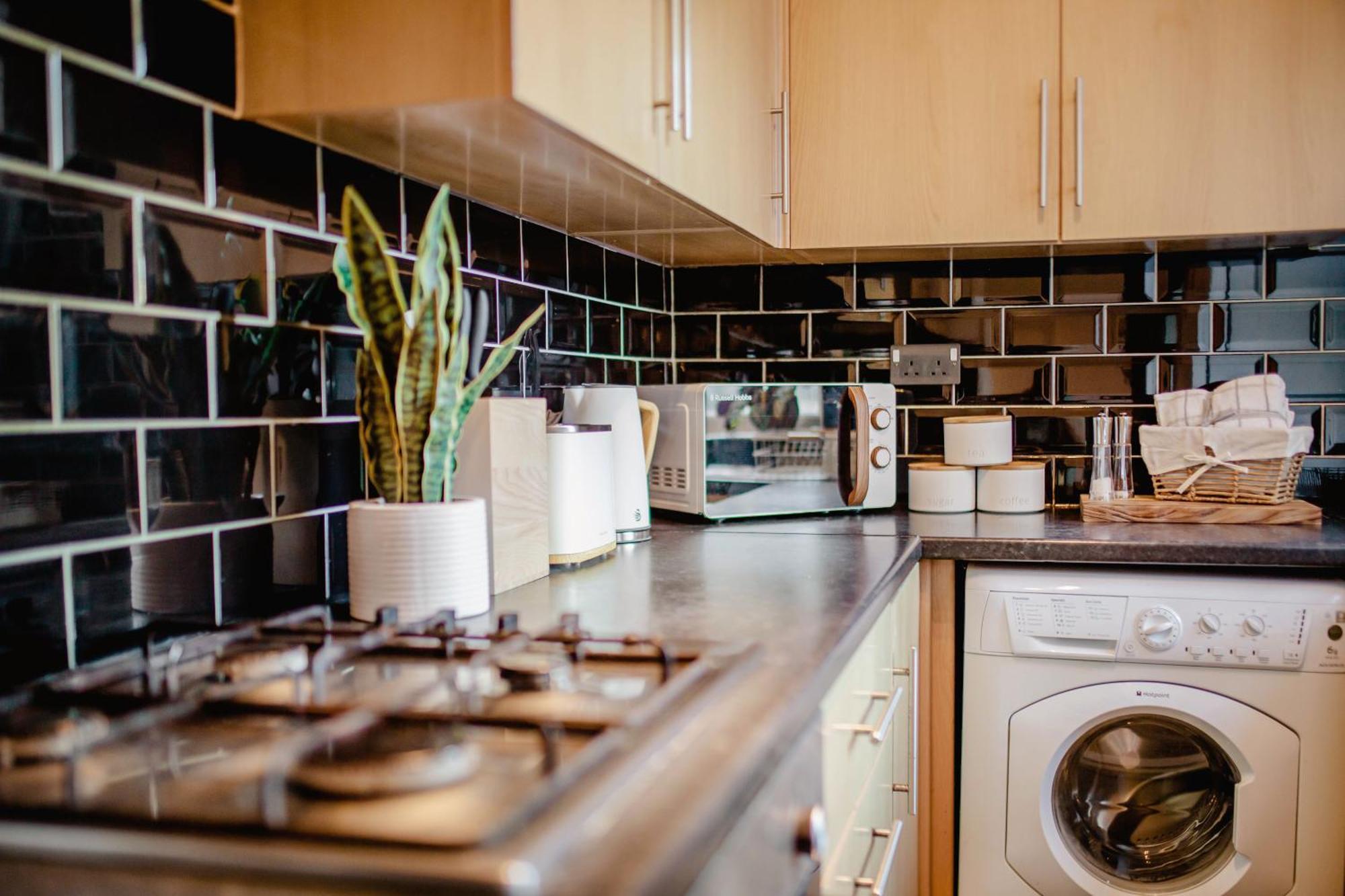 Holiday home Urban Retreat Oasis Free Parking 13ppl