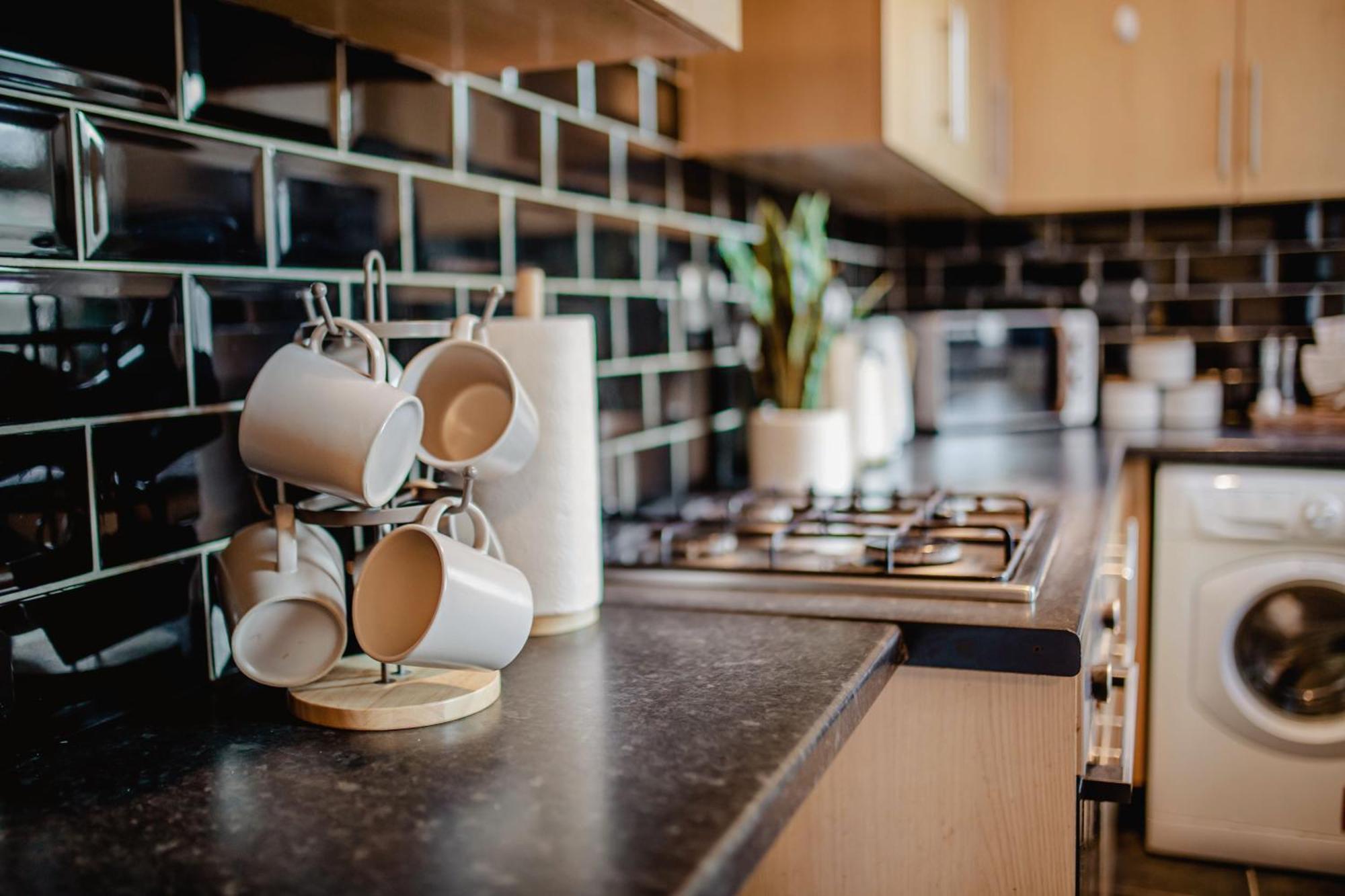 Urban Retreat Oasis Free Parking 13ppl Holiday home Sheffield